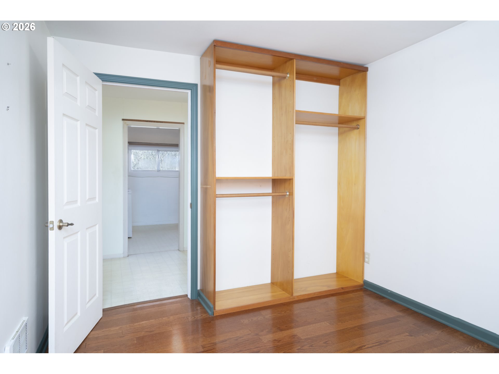 233 Crowsfoot Road Oakland, OR 97462 - Photo 13 of 34 Bedroom