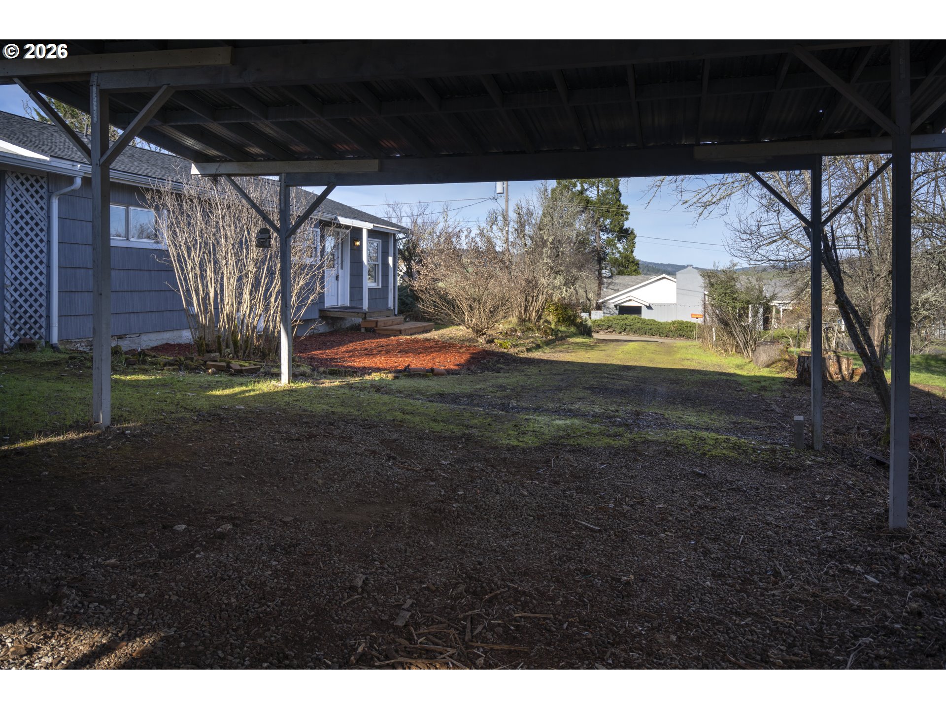 233 Crowsfoot Road Oakland, OR 97462 - Photo 24 of 34 Carport