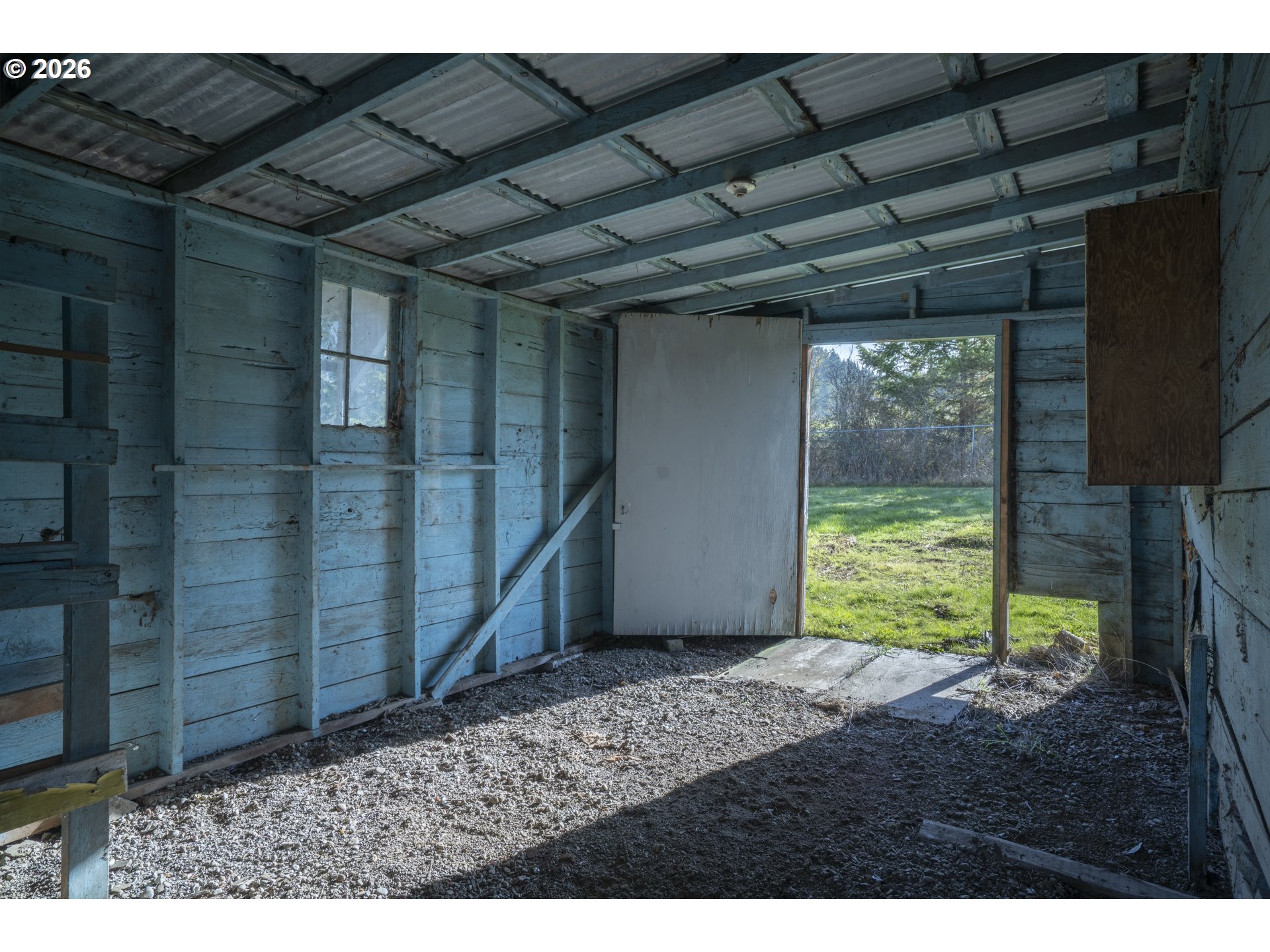 233 Crowsfoot Road Oakland, OR 97462 - Photo 26 of 34 Utility Shed
