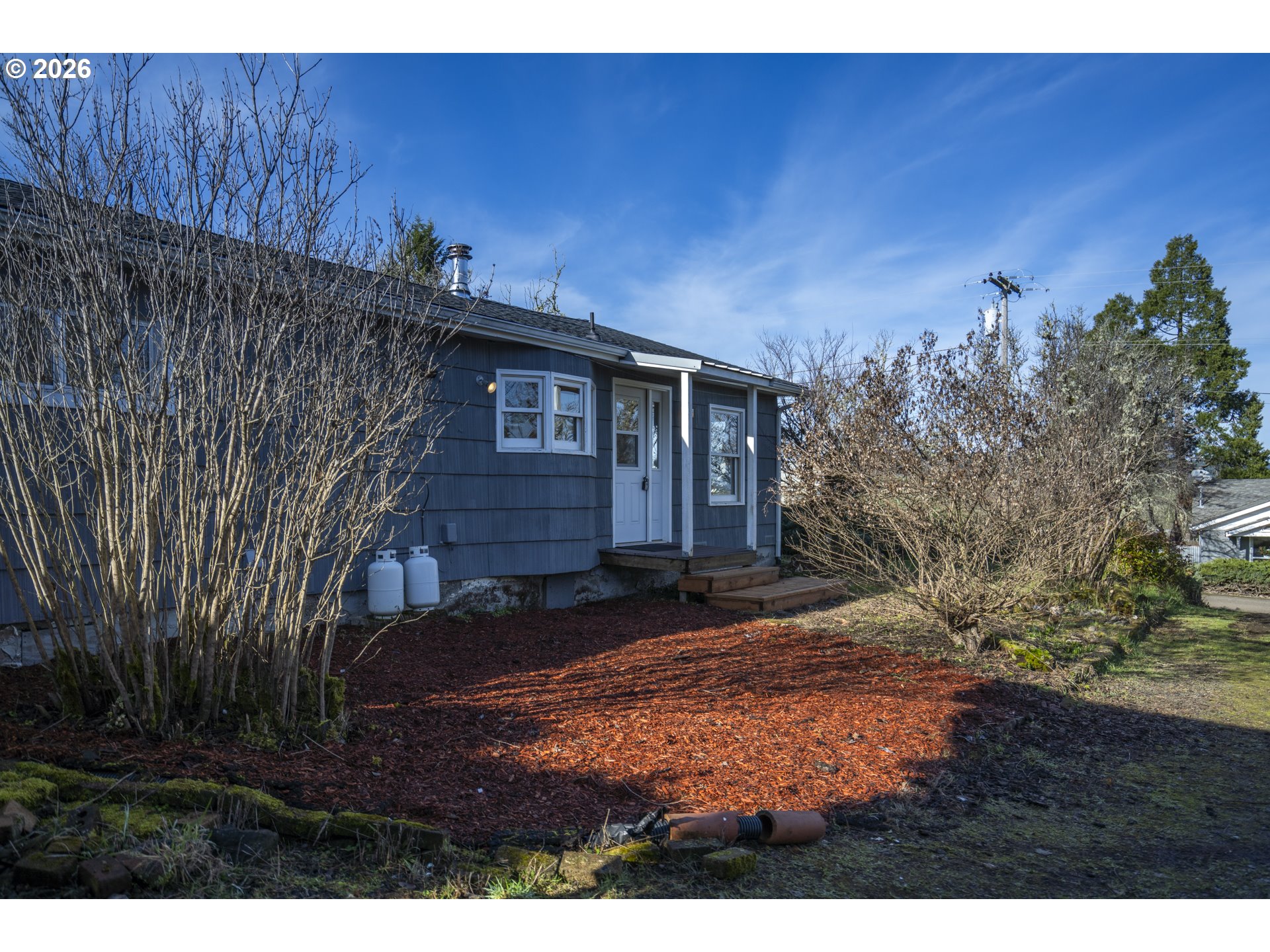 233 Crowsfoot Road Oakland, OR 97462 - Photo 4 of 34