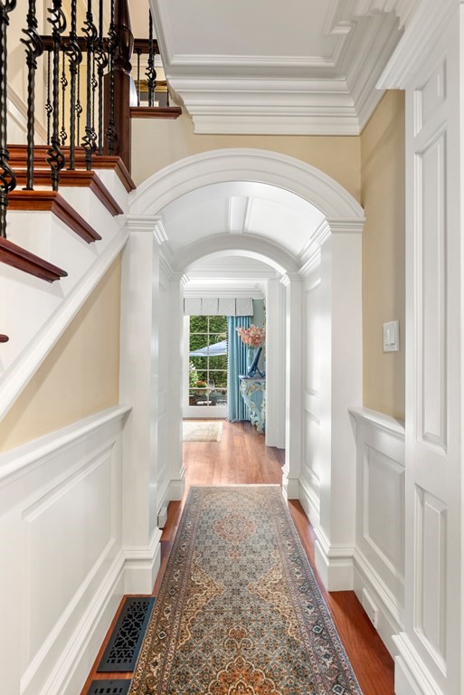 14 Monadnock Road Wellesley, MA 02481 - Photo 7 of 42