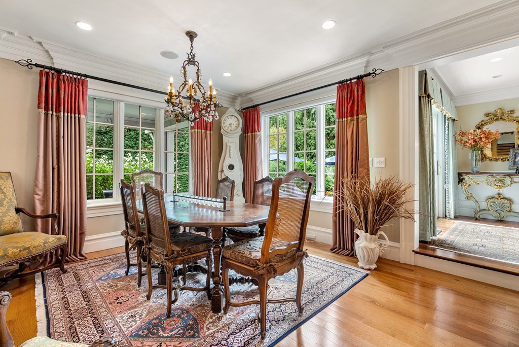 14 Monadnock Road Wellesley, MA 02481 - Photo 10 of 42