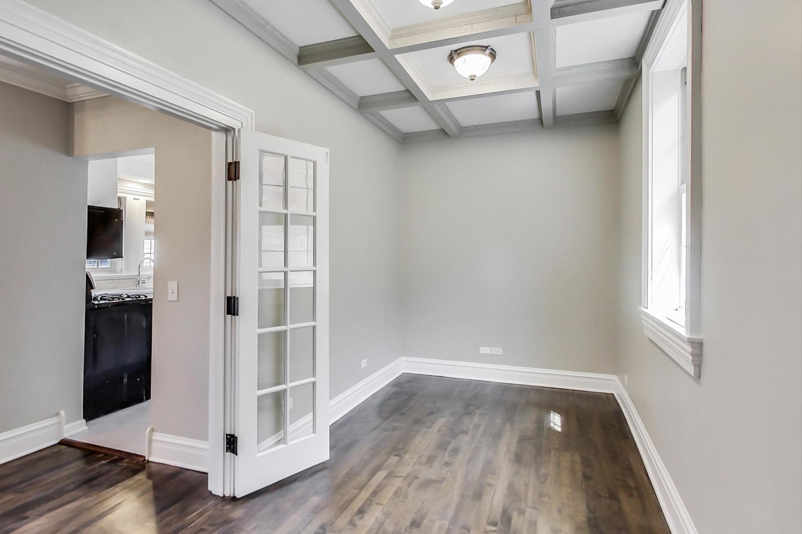 692 Cherry Avenue Lake Forest, IL 60045 - Photo 13 of 38