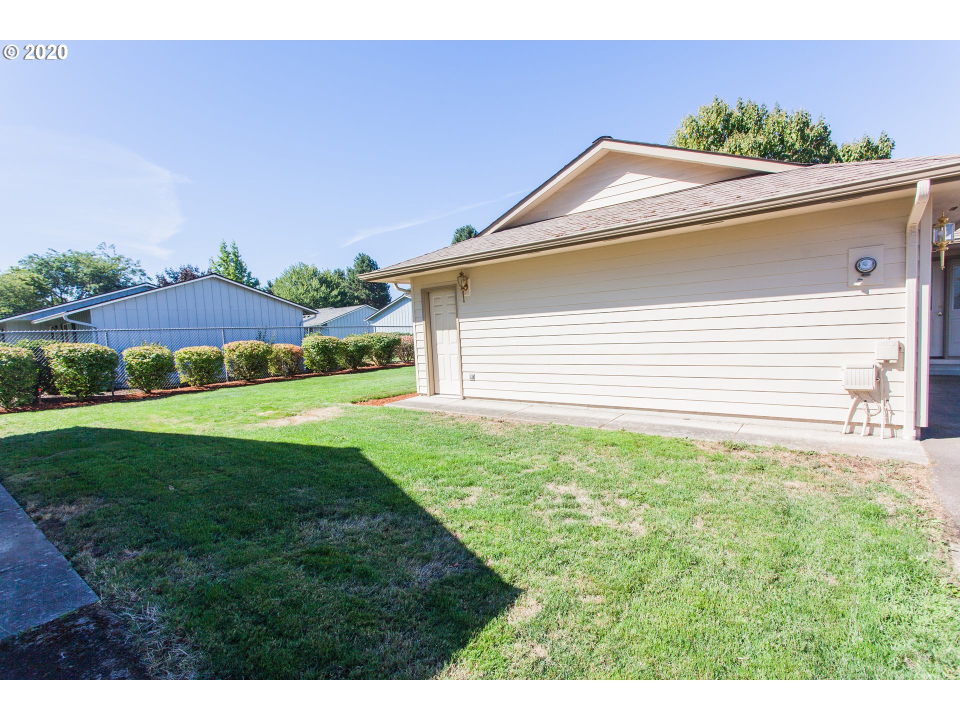 1021 West N Street Springfield, OR 97477 - Photo 16 of 17