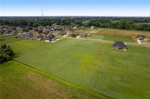 $64,000 | 1328 Bonaire Trace, Alexandria, LA 71303