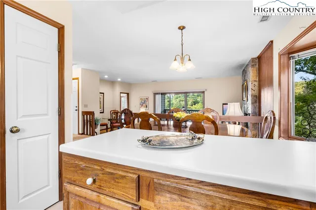 $699,000 | 264 Evergreen Drive, Unit 6, Blowing Rock, NC 28605