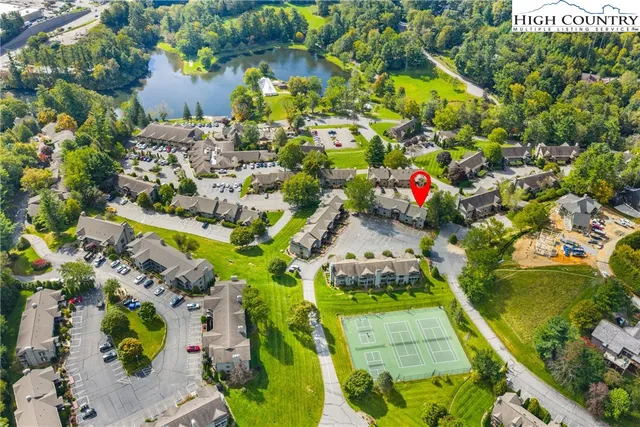 $699,000 | 264 Evergreen Drive, Unit 6, Blowing Rock, NC 28605
