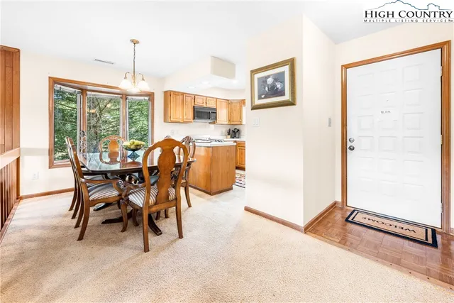 $699,000 | 264 Evergreen Drive, Unit 6, Blowing Rock, NC 28605