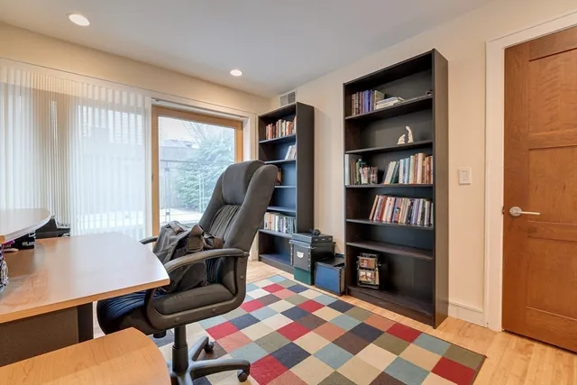 $775,000 | 27 West Street, Unit 2, Cambridge, MA 02139