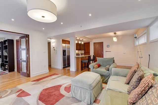 $775,000 | 27 West Street, Unit 2, Cambridge, MA 02139