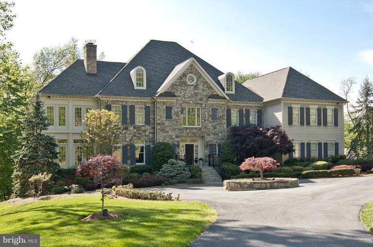 12724 Greenbriar Road Potomac, MD 20854 - Photo 30 of 30 Exterior (Front)