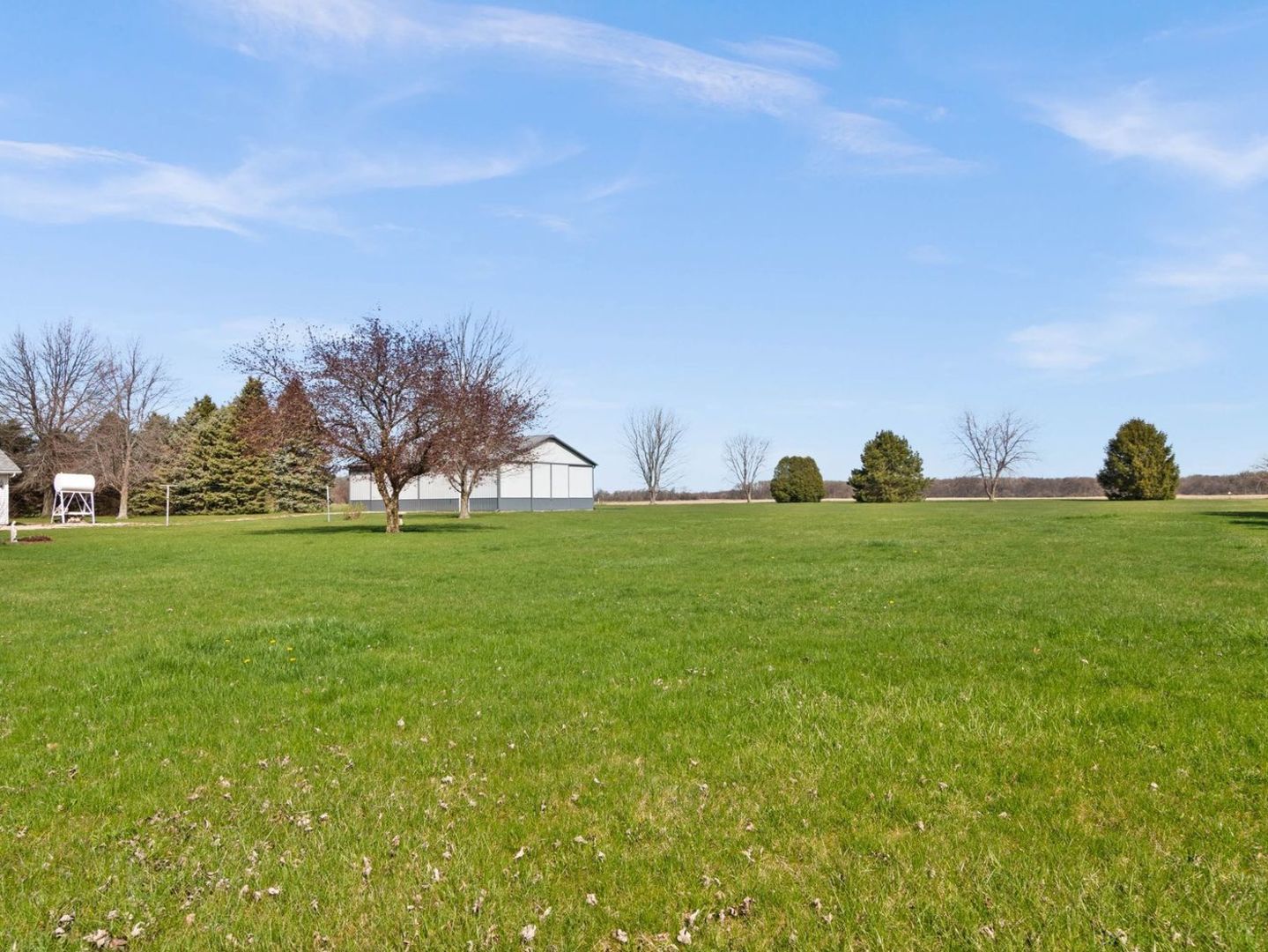 16247 Pratt Road Sandwich, IL 60548 - Photo 36 of 47 a view of yard with trees