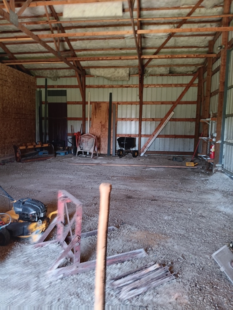 16247 Pratt Road Sandwich, IL 60548 - Photo 47 of 47 a view of a room with gym equipment