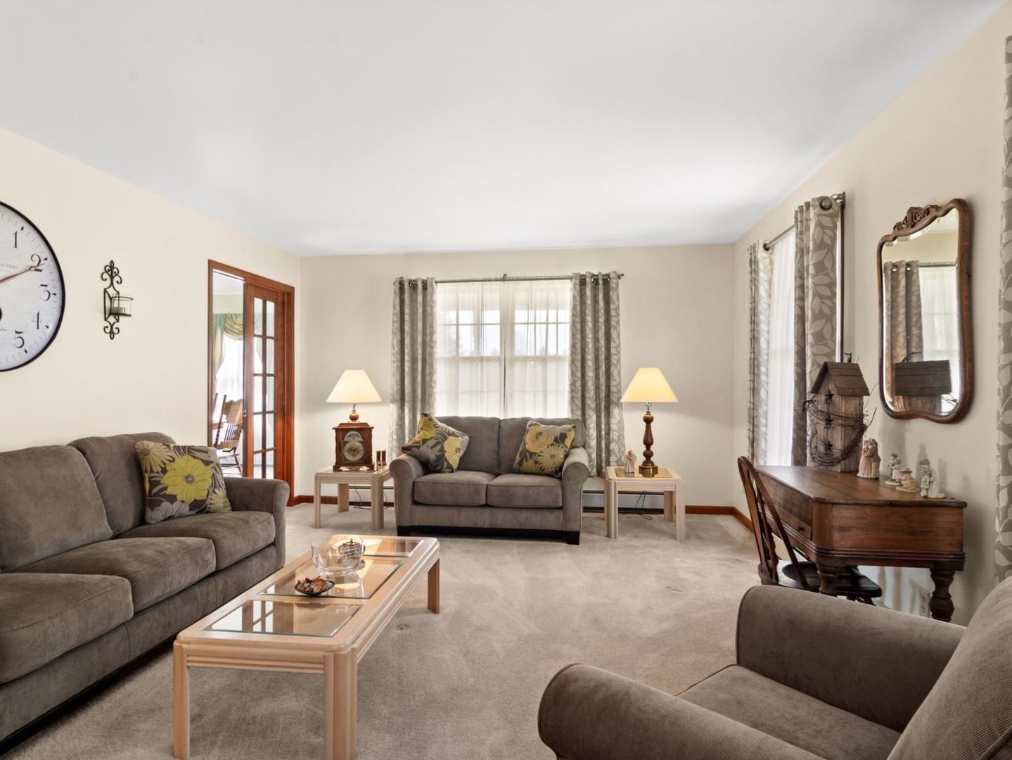 16247 Pratt Road Sandwich, IL 60548 - Photo 6 of 47 a living room with furniture and a large window