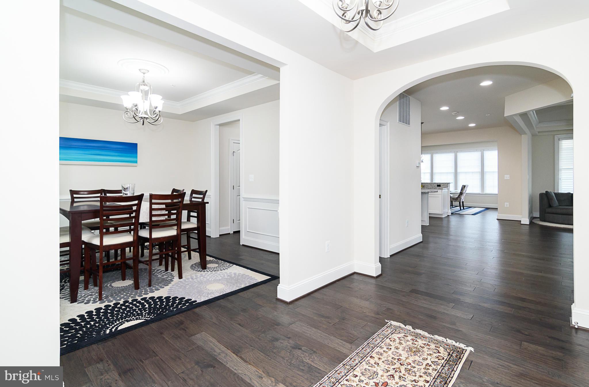7610 Spring Avenue Fulton, MD 20759 - Photo 2 of 29 Welcoming foyer
