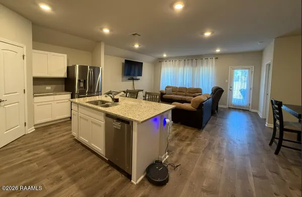 $1,980 | 127 Emerald Star Lane, Lafayette, LA 70506