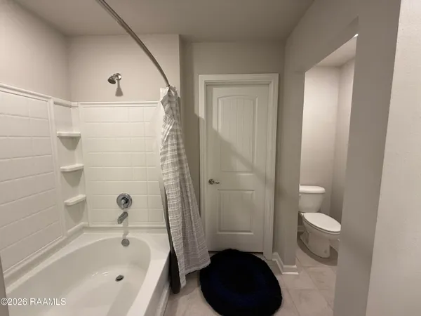 $1,980 | 127 Emerald Star Lane, Lafayette, LA 70506