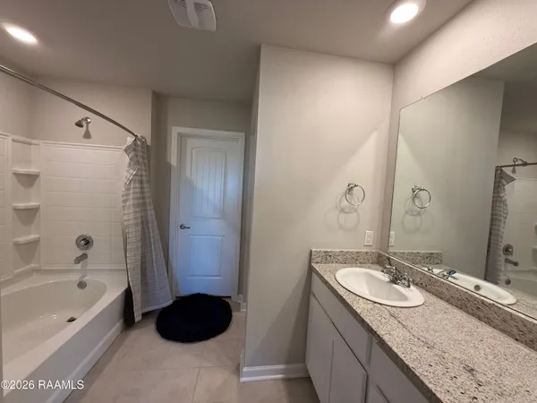 $1,980 | 127 Emerald Star Lane, Lafayette, LA 70506