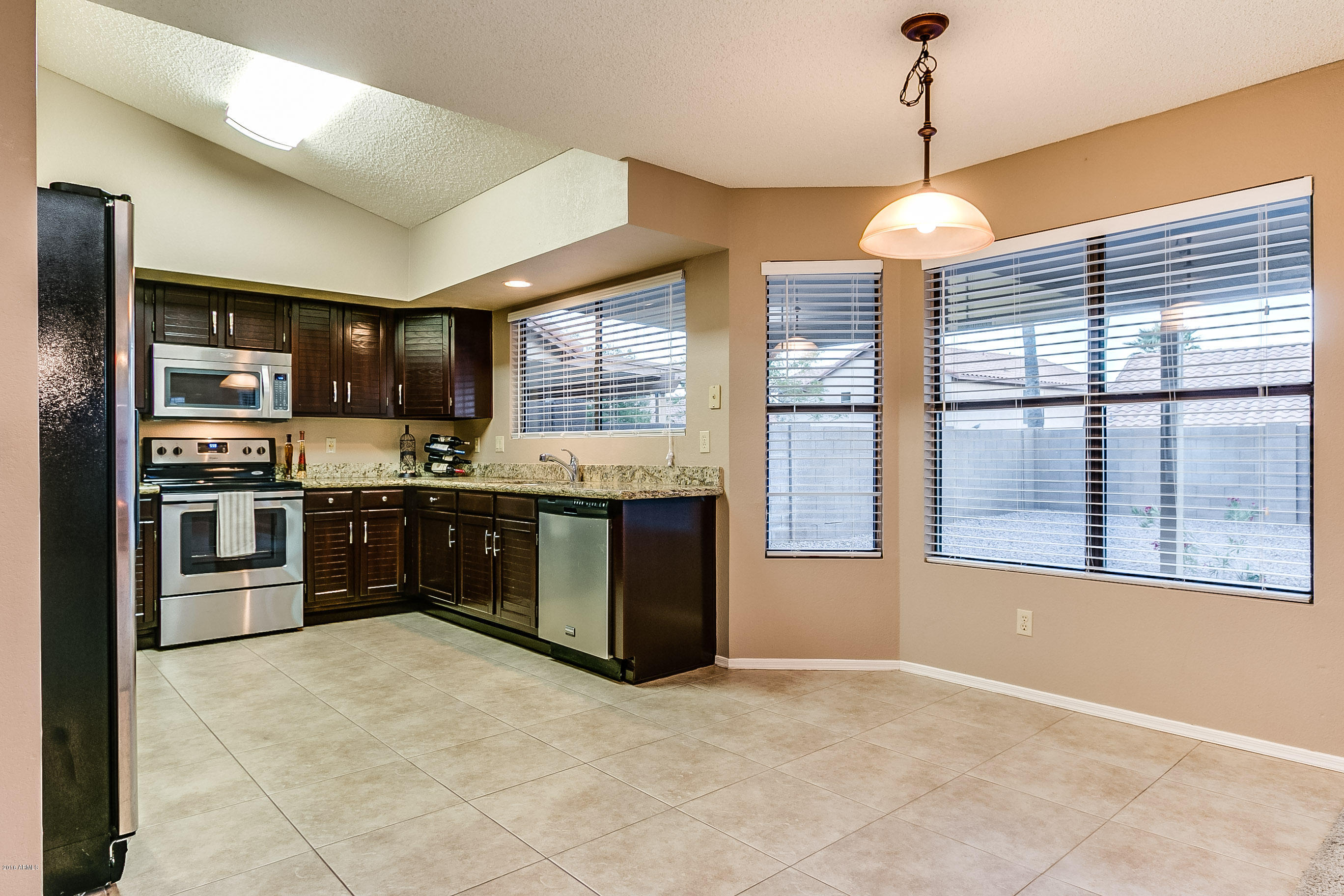 2719 East Rockledge Road Phoenix, AZ 85048 - Photo 16 of 38 Rock 18