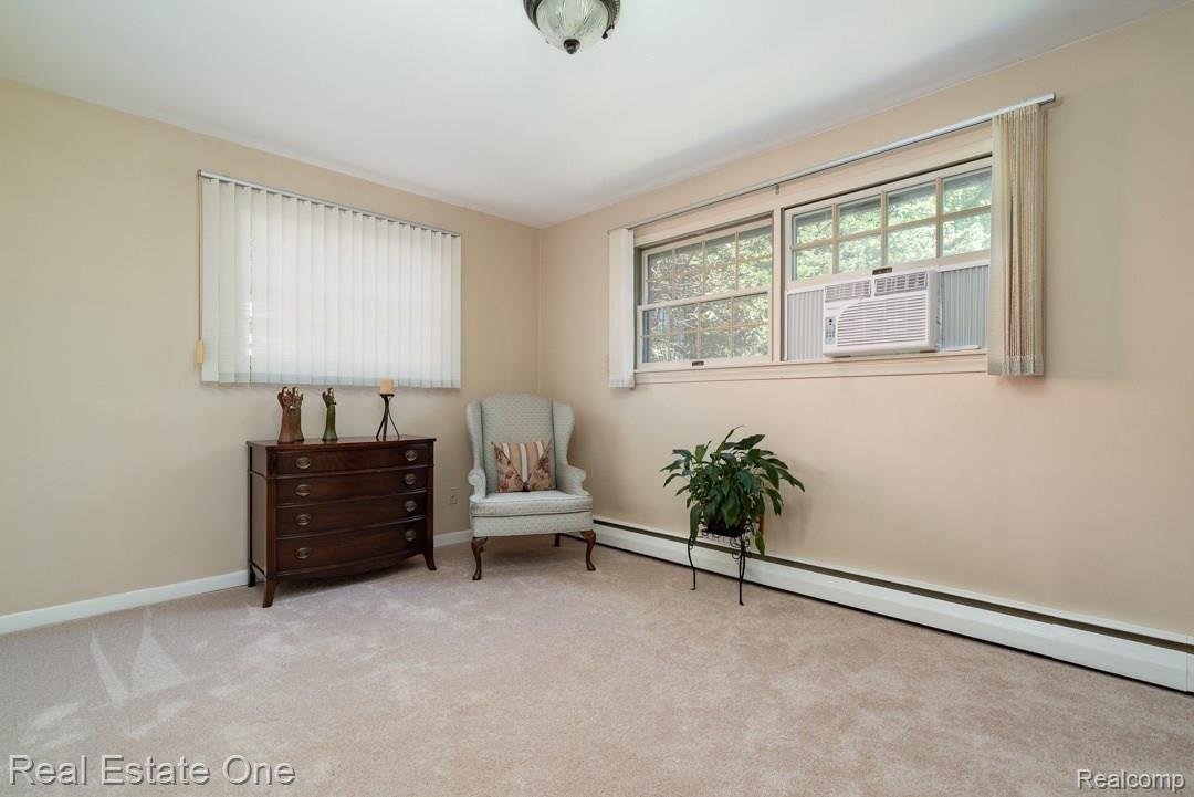 10 Wendelton Road Troy, MI 48084 - Photo 11 of 29 10-Wendelton-14.jpg