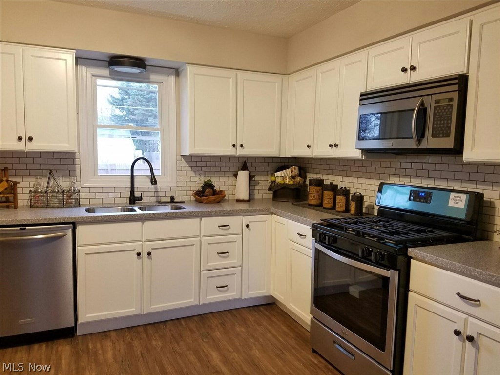 1338 Bennett Road Madison, OH 44057 - Photo 7 of 33 Gallery Image 7
