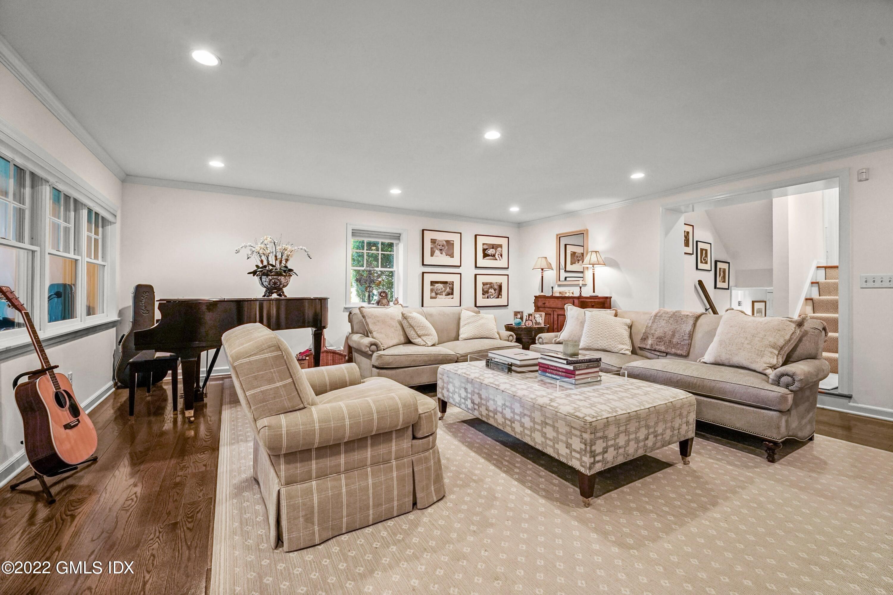 26 Winthrop Drive Riverside, CT 06878 - Photo 5 of 29 005-428436-26 Winthrop Dr Riverside CT-p