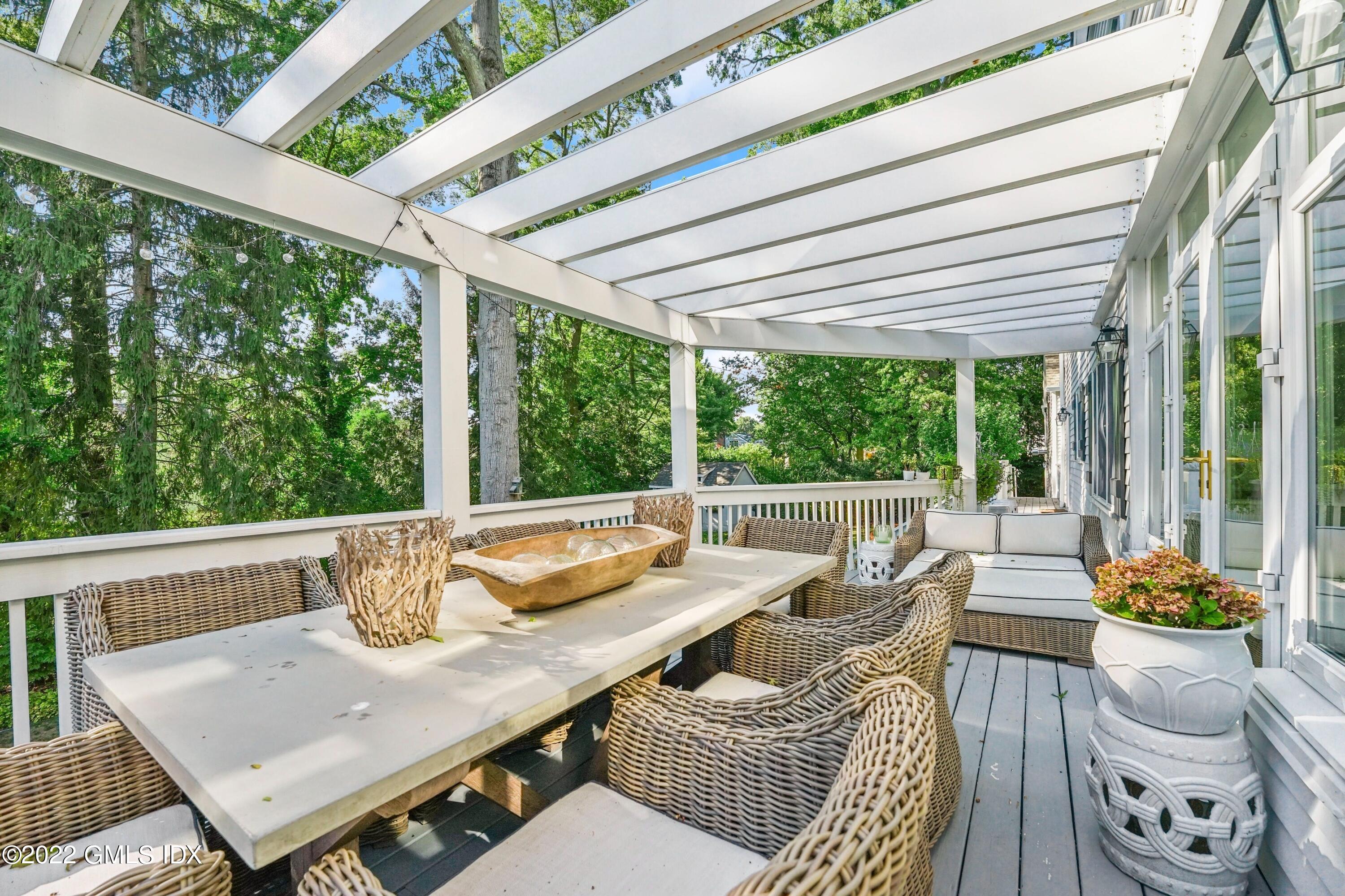 26 Winthrop Drive Riverside, CT 06878 - Photo 10 of 29 010-428436-26 Winthrop Dr Riverside CT-p