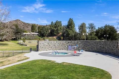 $422,900 | 26838 Avenue Of The Oaks, Unit C, Newhall, CA 91321