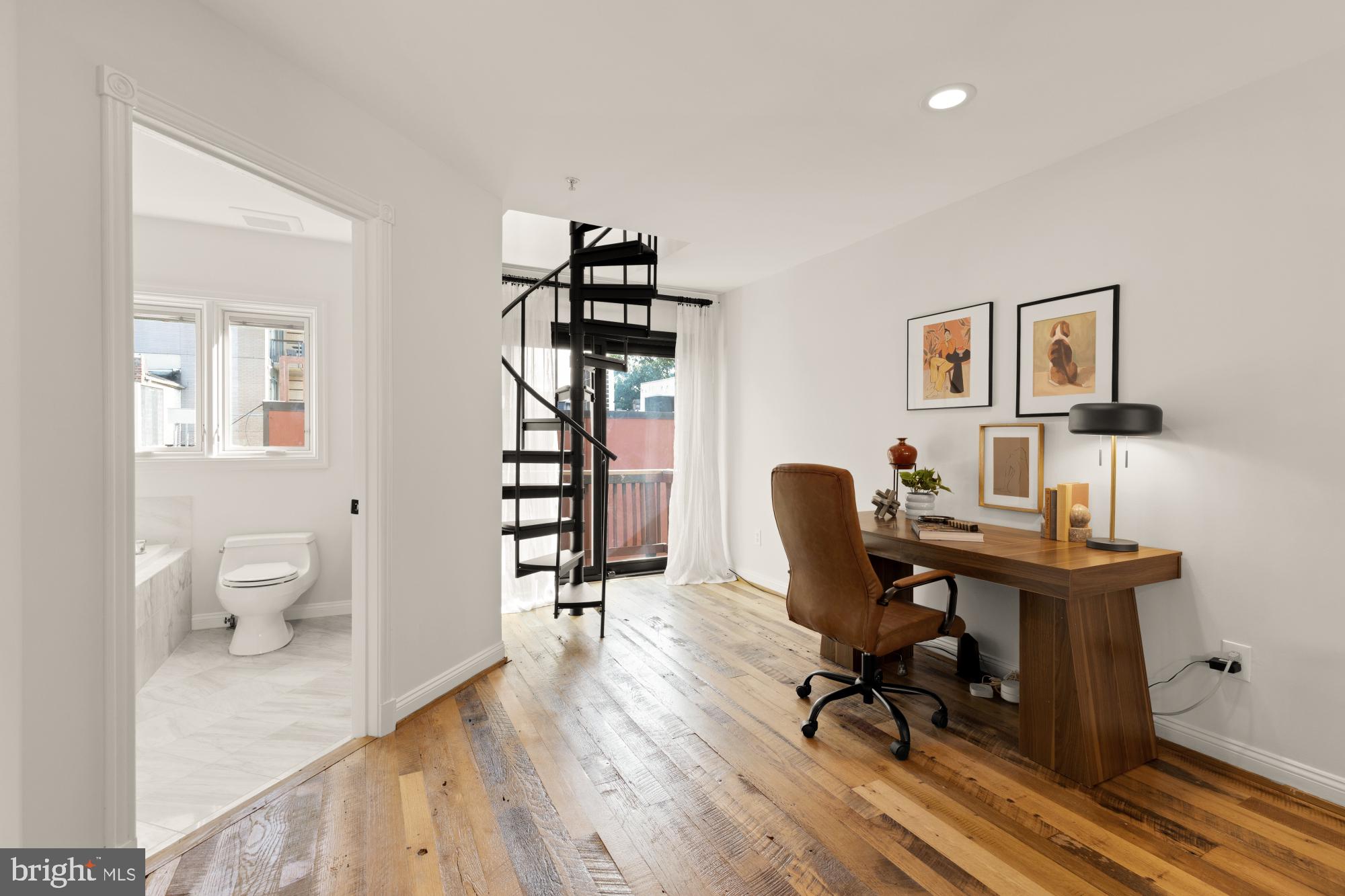 1406 Corcoran Street Northwest, Unit C Washington, DC 20009 - Photo 19 of 32