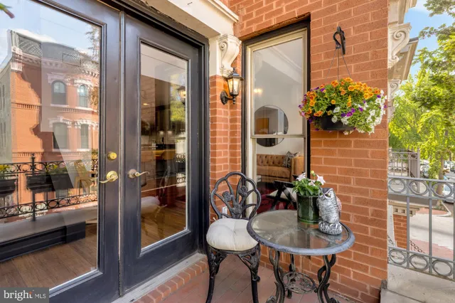 $1,075,000 | 1406 Corcoran Street Northwest, Unit C, Washington, DC 20009