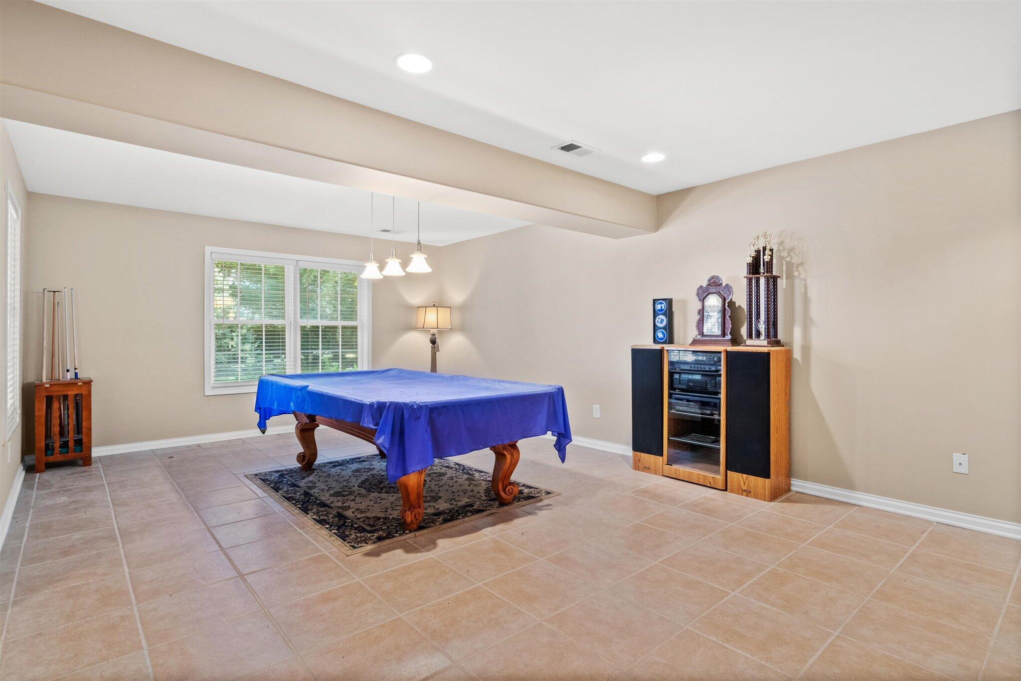 2977 Town Branch Road Lexington, KY 40511 - Photo 31 of 40 31-MG_9271