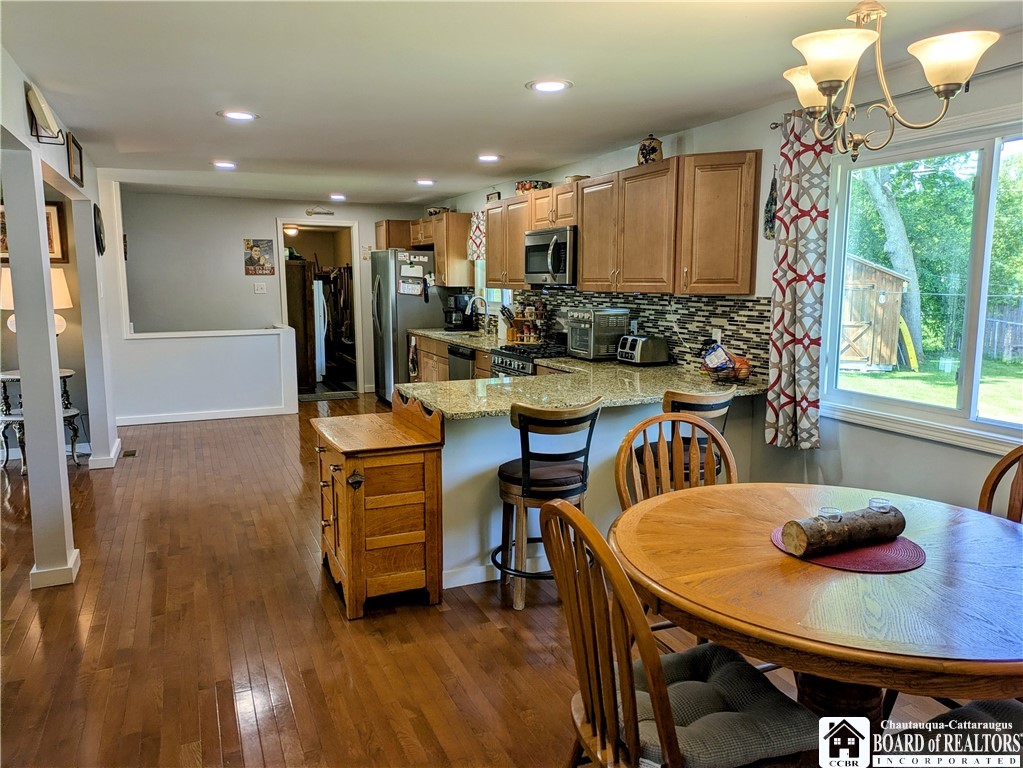 1633 Lakeview Road Hamburg, NY 14085 - Photo 5 of 23