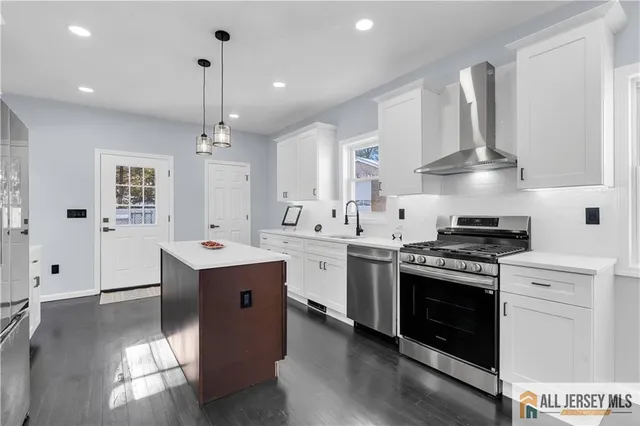 $675,000 | 42 Dane Street, Sayreville, NJ 08872