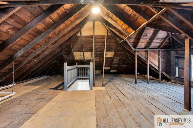 $675,000 | 42 Dane Street, Sayreville, NJ 08872