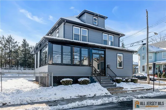 $675,000 | 42 Dane Street, Sayreville, NJ 08872