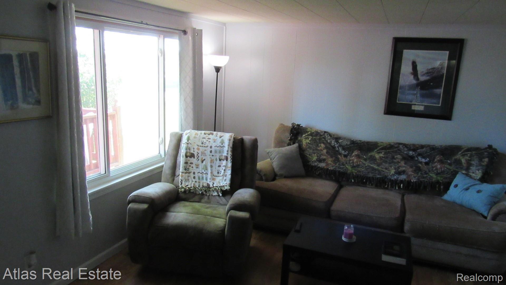 1010 West Barnes Road Fostoria, MI 48435 - Photo 10 of 22 IMG_2408.JPG