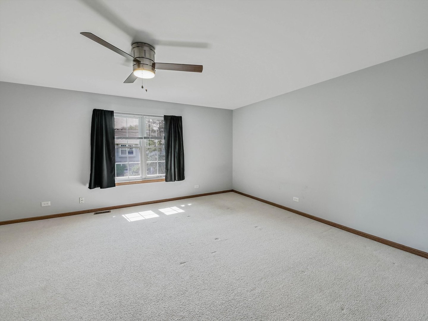 804 Tamarac Boulevard Addison, IL 60101 - Photo 17 of 26