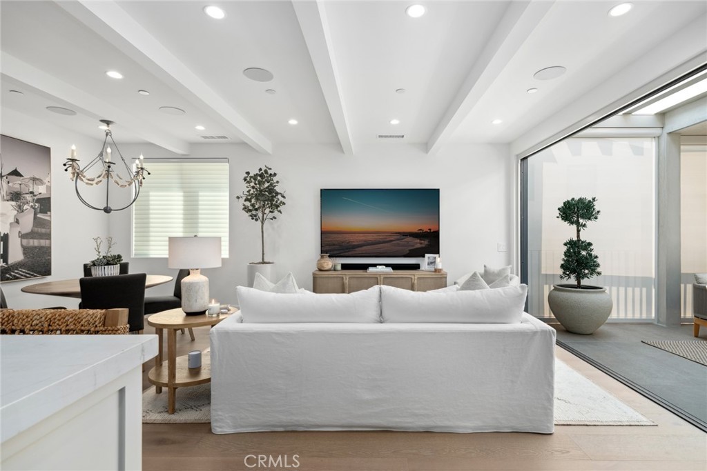 430 Fernleaf Avenue Corona del Mar, CA 92625 - Photo 1 of 22