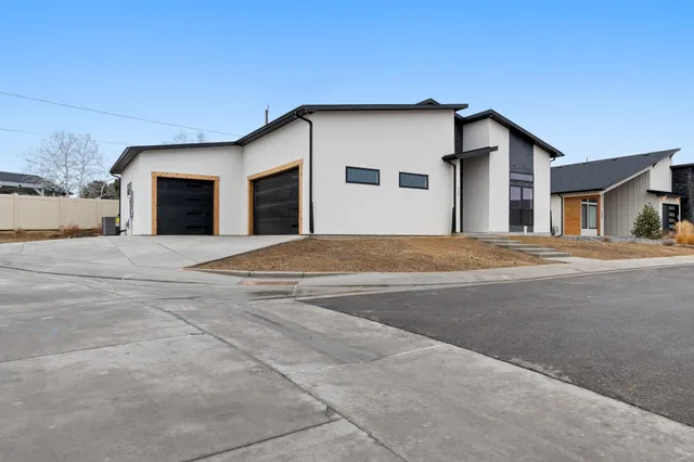 $719,900 | 722 Ivory Glade Court, Grand Junction, CO 81506