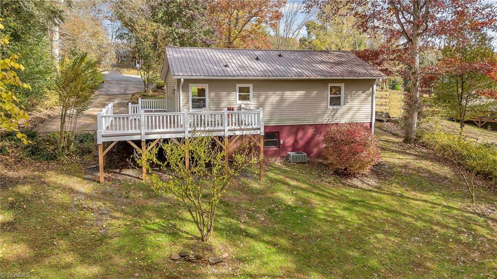 222 Mill Ridge Road North Wilkesboro, NC 28659 - Photo 31 of 43 Gallery Image 31