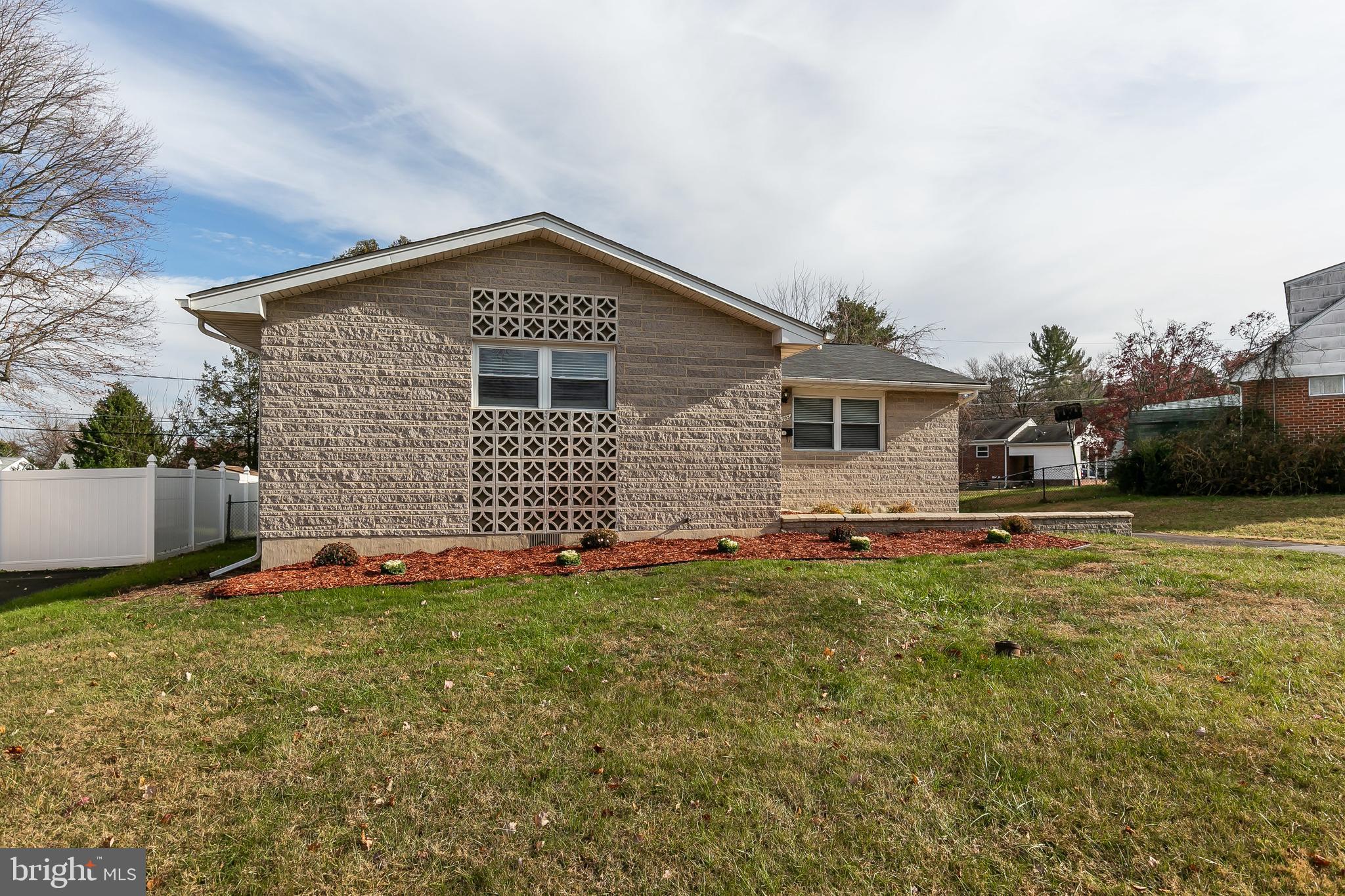 3703 Collier Road Randallstown, MD 21133 - Photo 5 of 49
