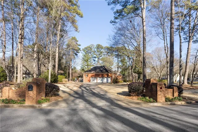 $1,100,000 | 250 Parian Run, Johns Creek, GA 30097