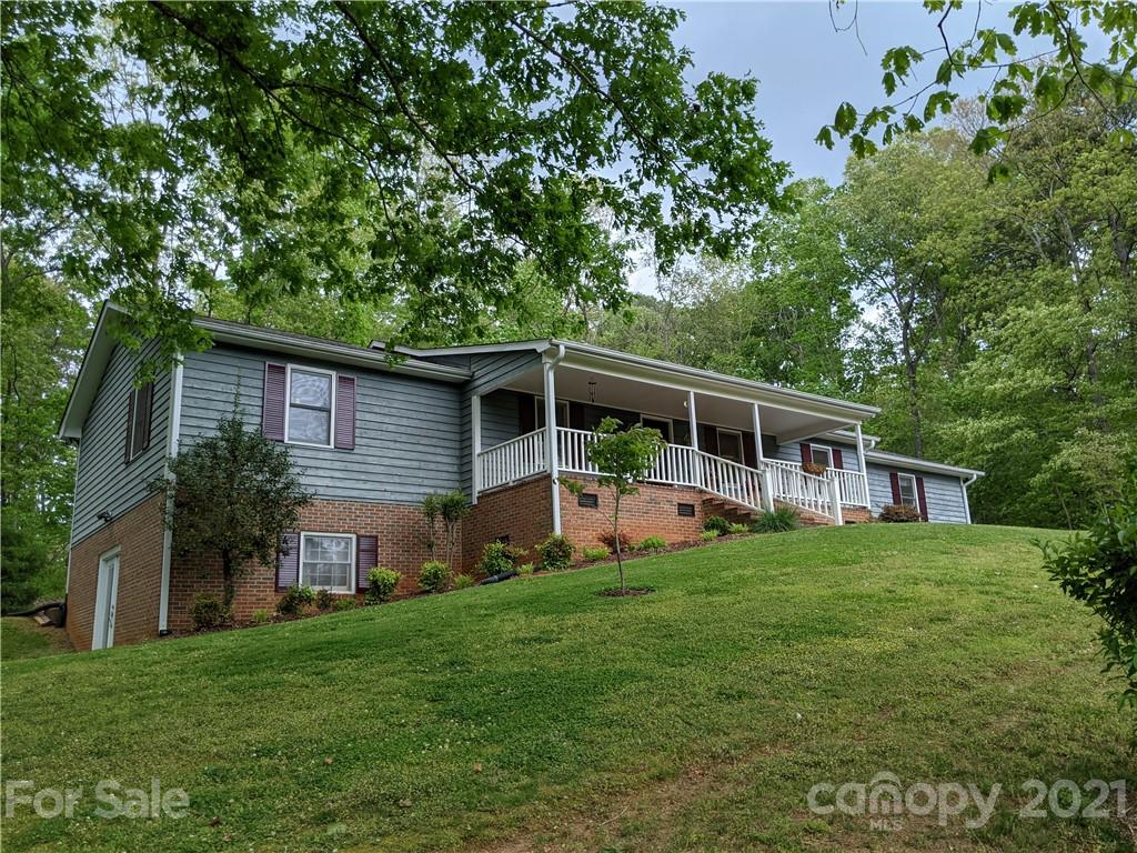 785 Moss Drive Rutherfordton, NC 28139 - Photo 1 of 28 Gallery Image 1