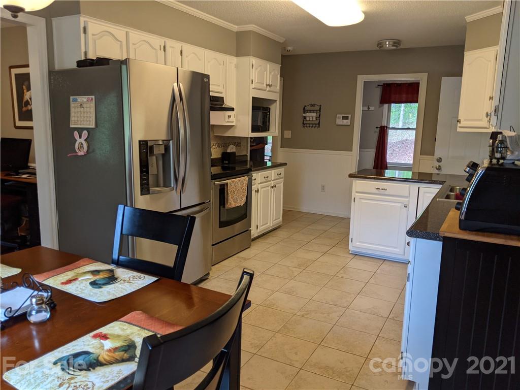 785 Moss Drive Rutherfordton, NC 28139 - Photo 14 of 28 Gallery Image 14