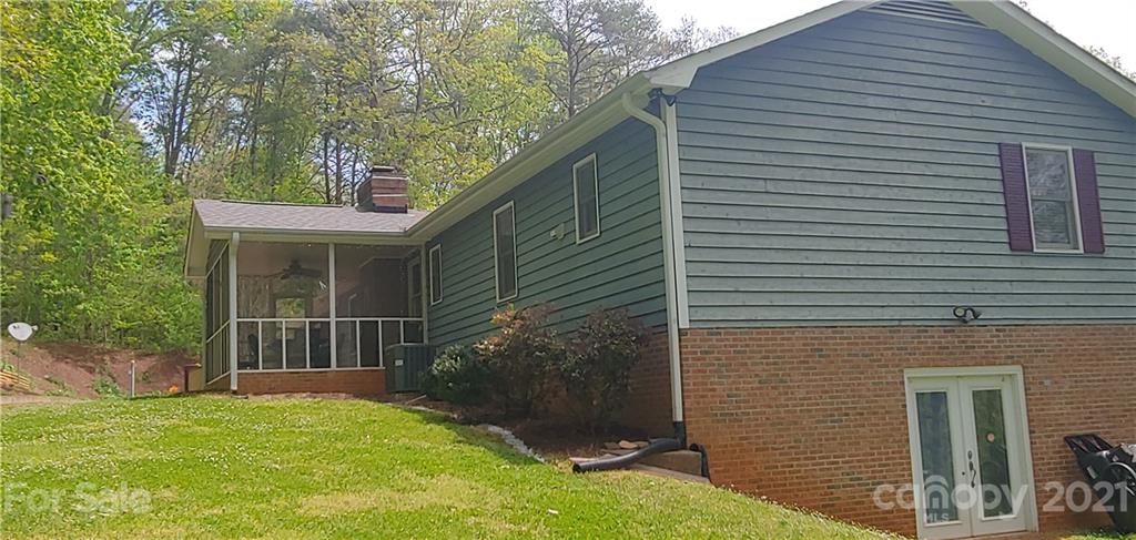 785 Moss Drive Rutherfordton, NC 28139 - Photo 4 of 28 Gallery Image 4