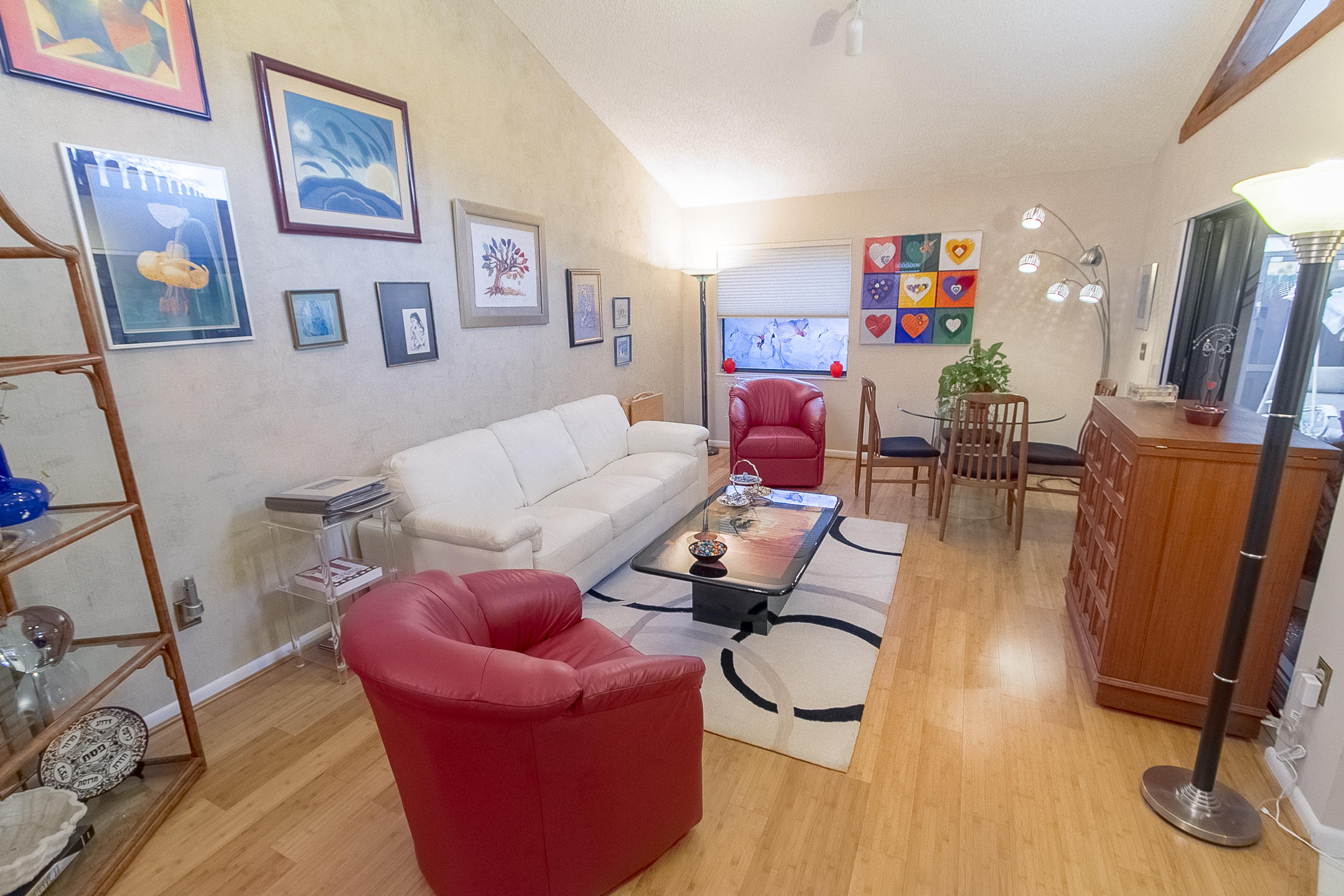 20851 Vía Madeira Boca Raton, FL 33433 - Photo 6 of 32 Living Room