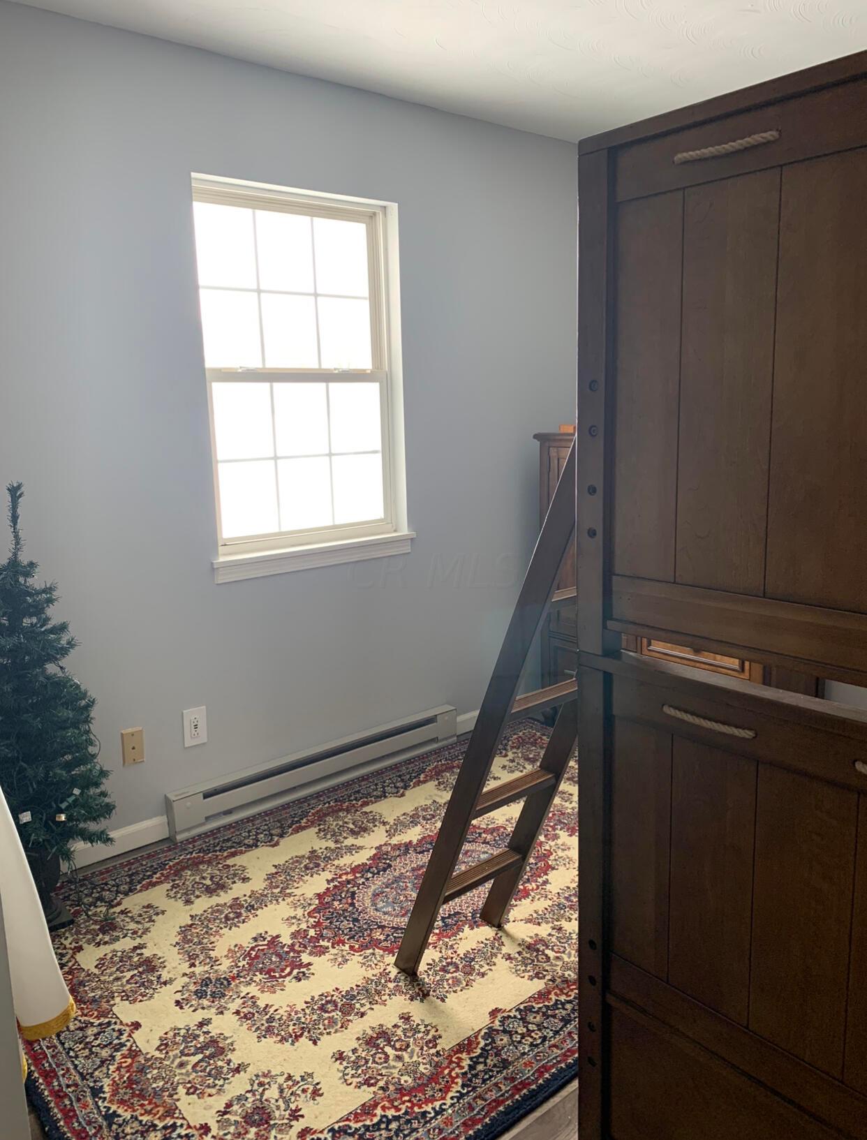 456 Clinton Street Circleville, OH 43113 - Photo 4 of 8
