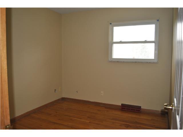 5804 Riverton Road Columbus, OH 43232 - Photo 8 of 13 Gallery Image 8