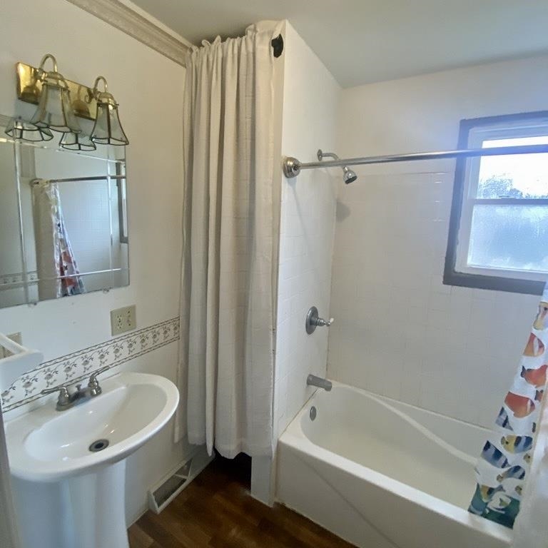 217 10th Street Manistee, MI 49660 - Photo 10 of 10