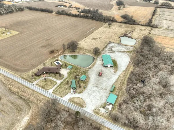 $650,000 | 1055 South 200th Street, Pittsburg, KS 66762